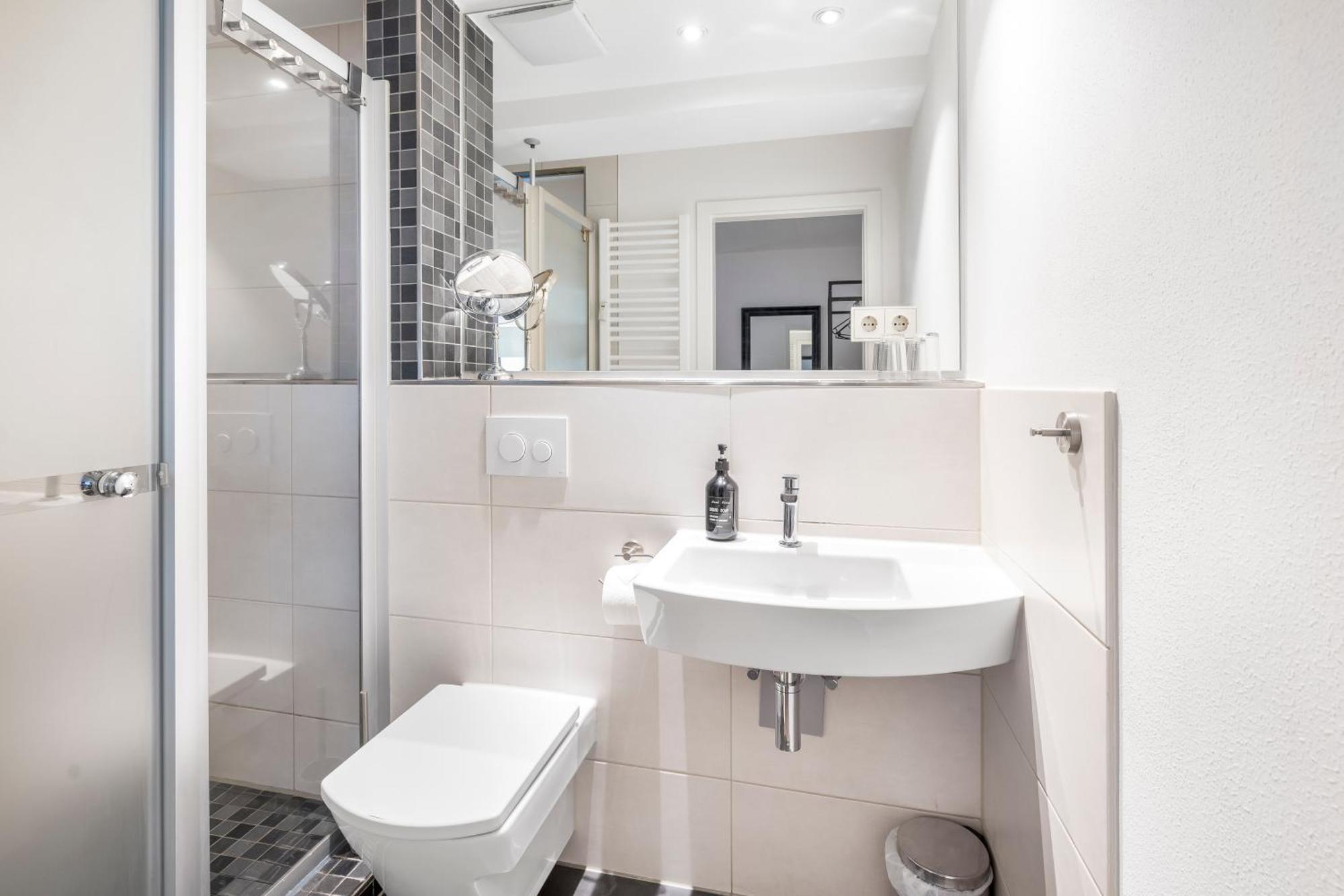 קלן Urban Retreat Apartment - Whirpool - Top Lage מראה חיצוני תמונה